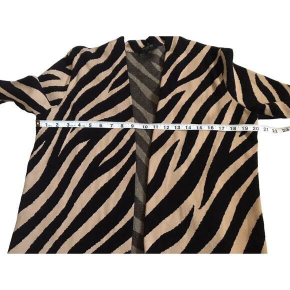 Ann Taylor Petite Sweater Size PL Animal Print Long Sleeve Open Front Cardigan - Picture 8 of 10